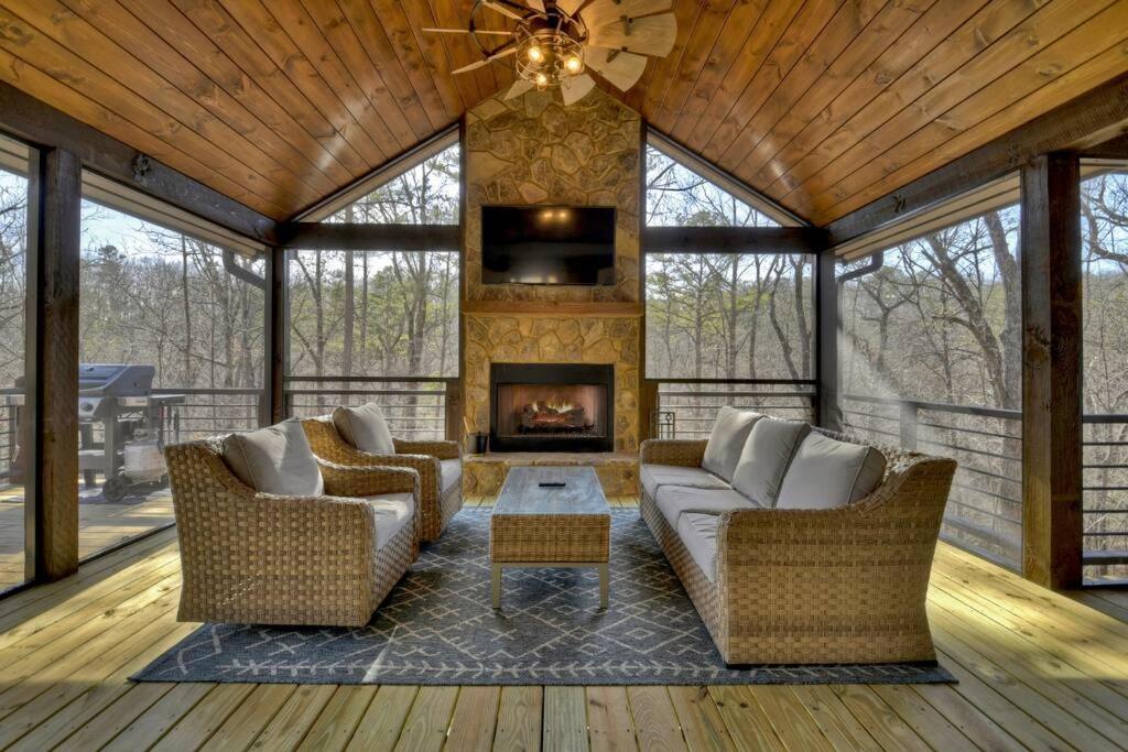 Rosewood Retreat - Hot Tub Fire Pit Pool Table Villa Blue Ridge Buitenkant foto